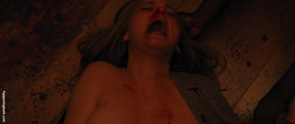 Дженнифер Лоуренс голая в фильме