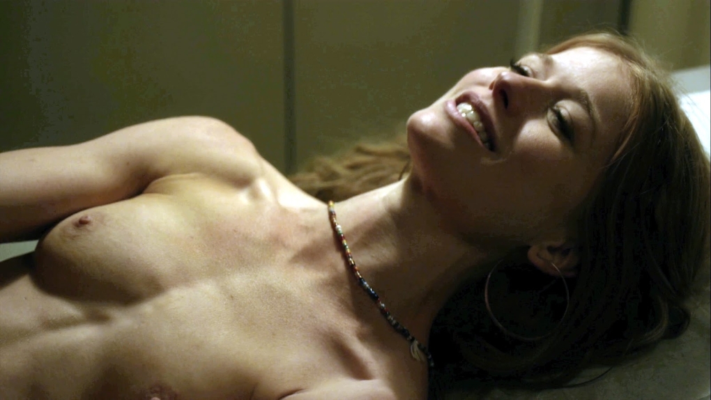 Женевьева Энджелсон ню