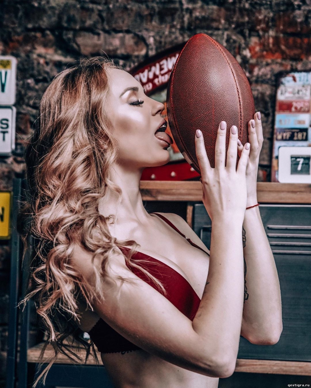 Милена Безбородова в белье