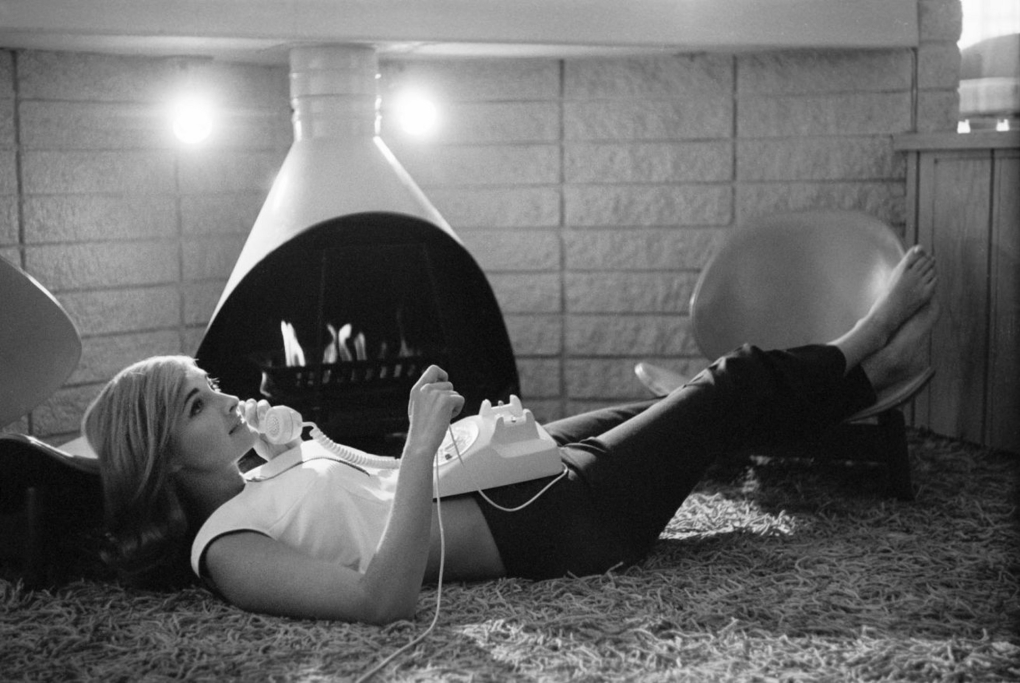 Джули Десмонд