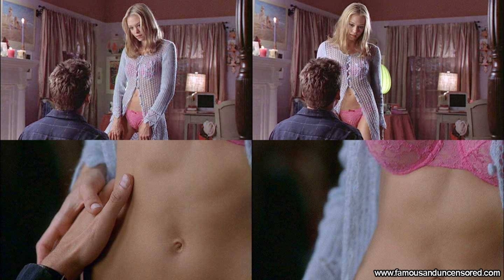 Александра Холден голая