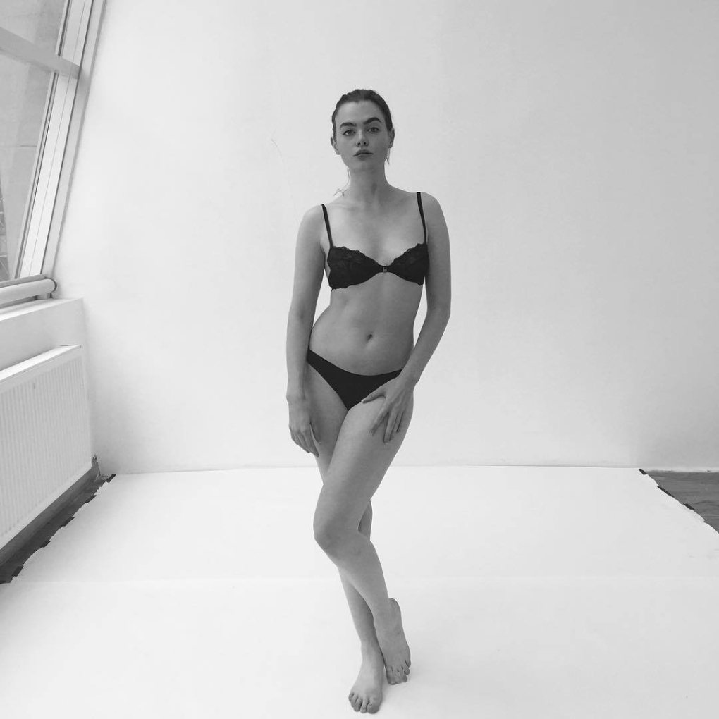 Софи Ховард