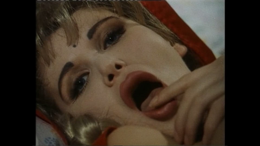 Эротические похождения красной