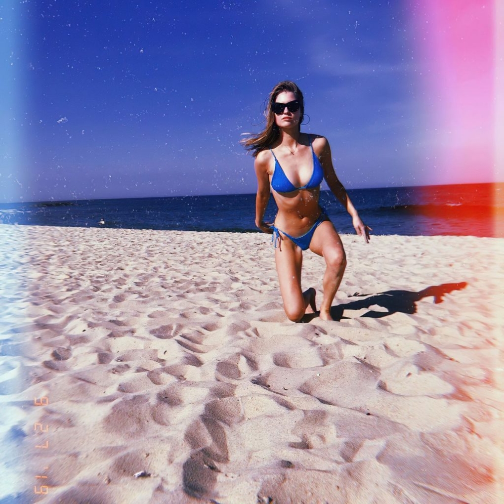 Александрия Морган Bikini