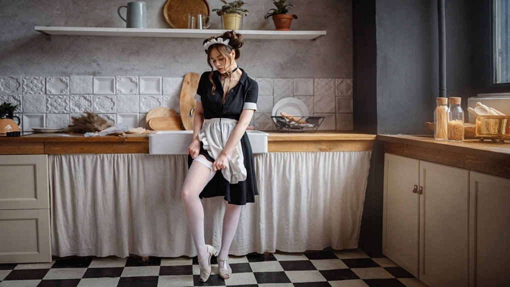 Пожилая горничная и хозяйка