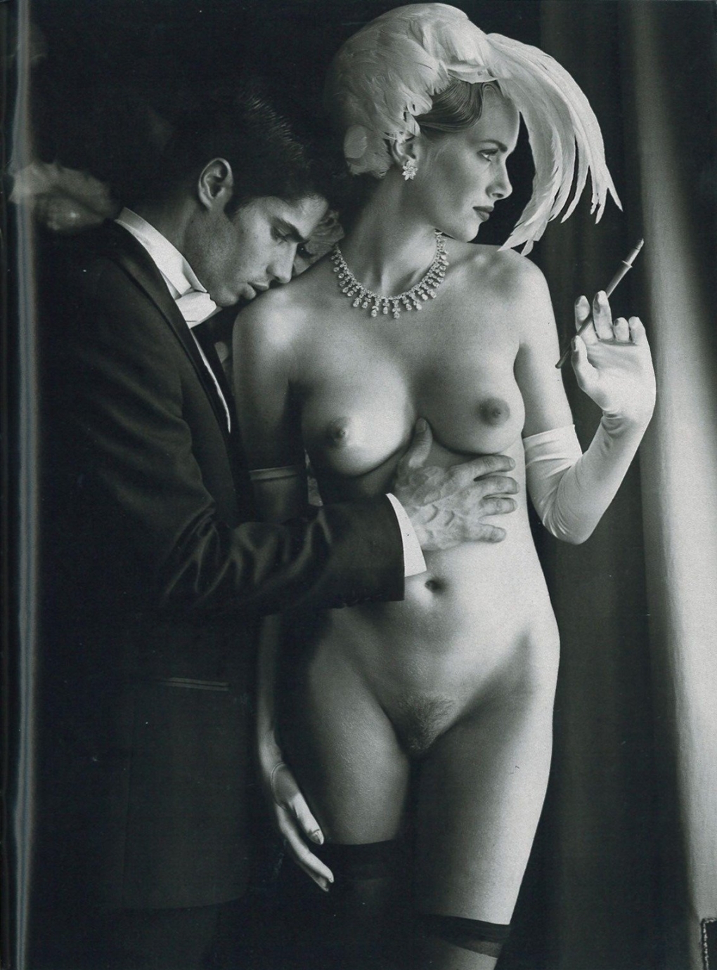 Голые мужчины и женщины ретро