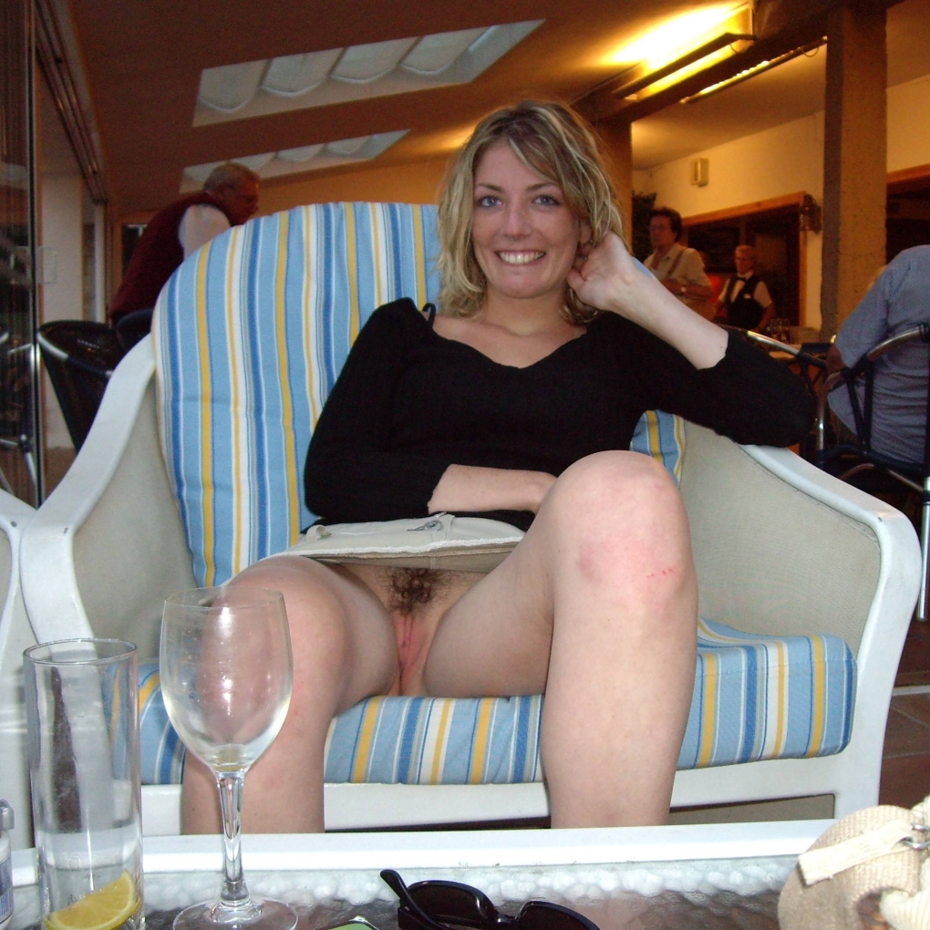 Невеста без трусов на свадьбе