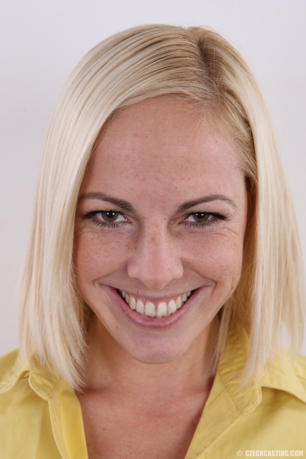 Зрелая чешская блондинка