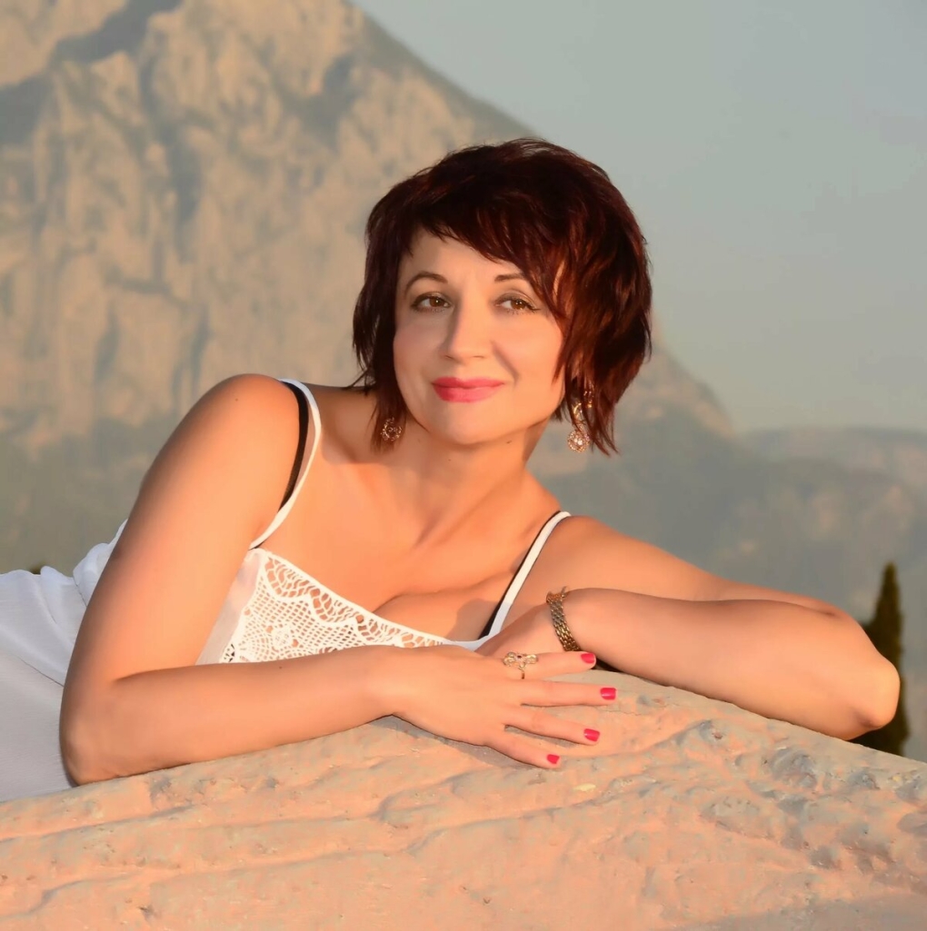 Домашняя групповуха с брюнеткой