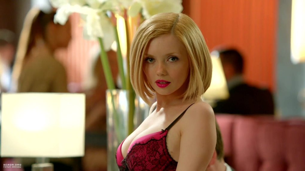 Голая Ольга Кузьмина из кухни