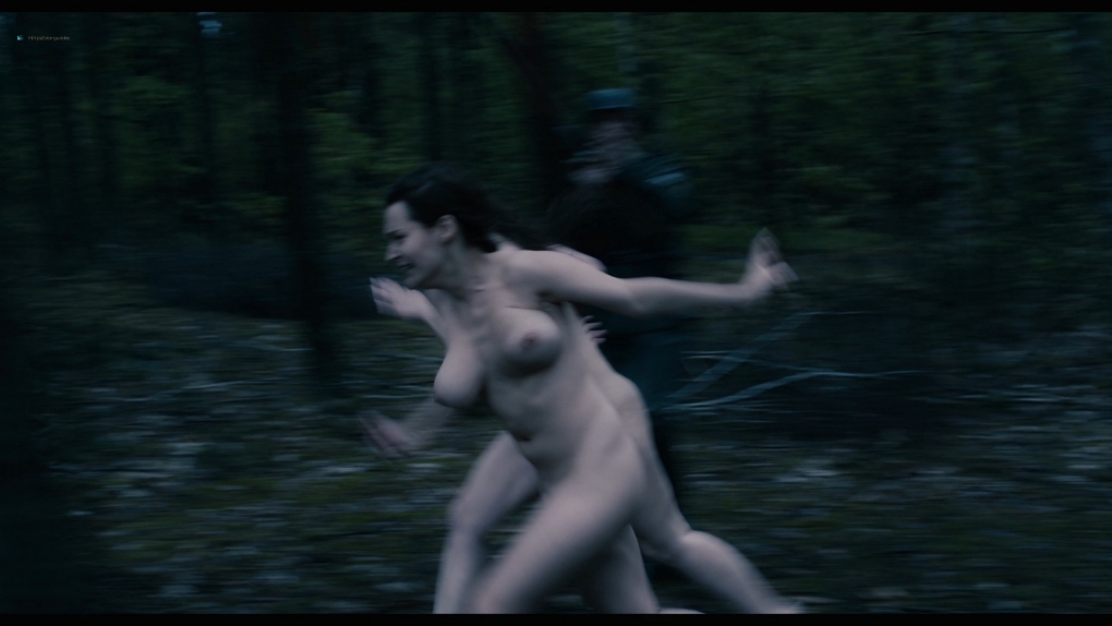 Модель Агнешка Манчини ню