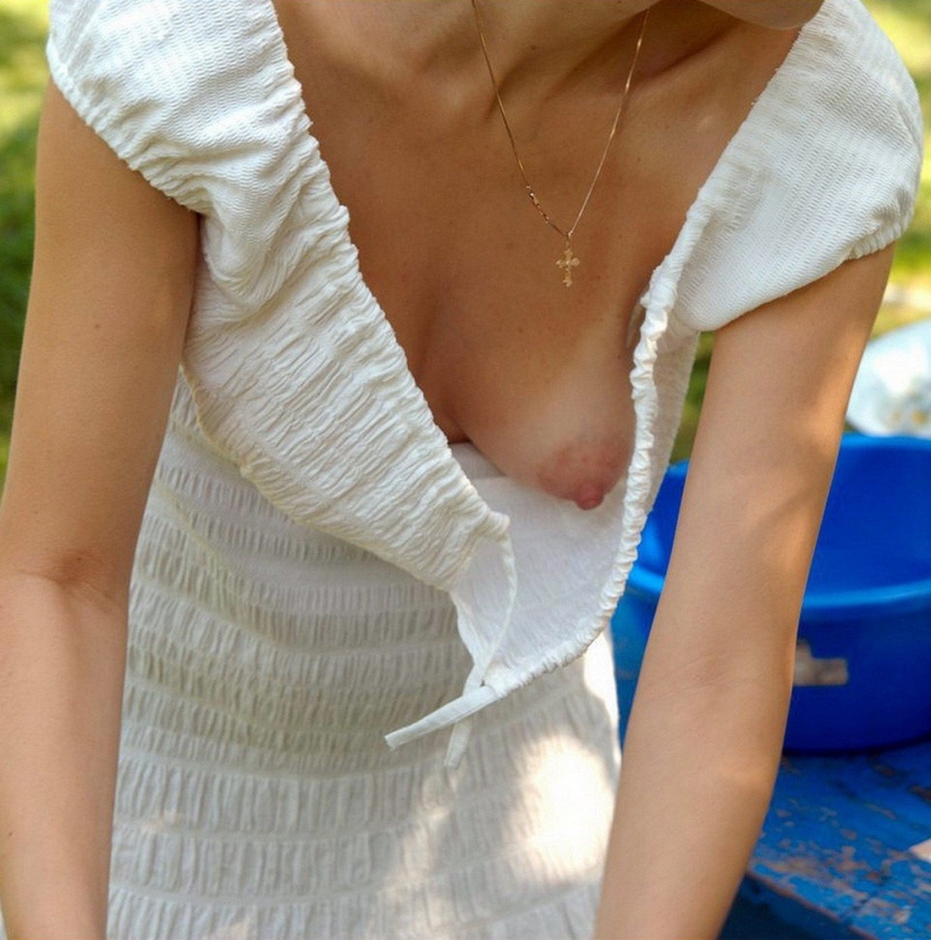 Маленькие плоские сиськи