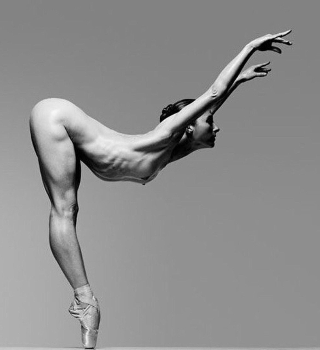 Домашняя фотосессия в стиле ню