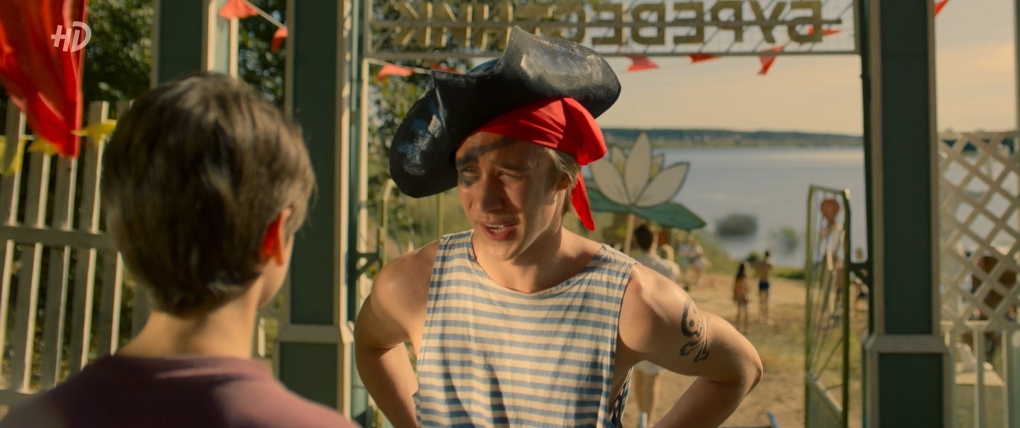 Пищеблок сериал сиськи