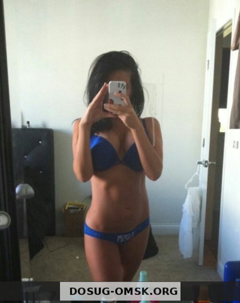 Моргенштерн курит кальян