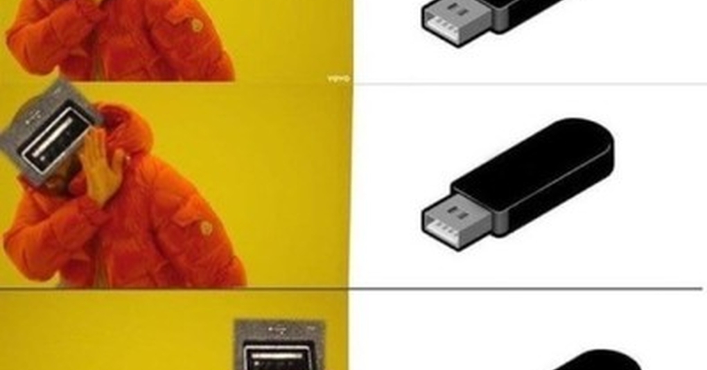 Зубная щетка в киске домашнее