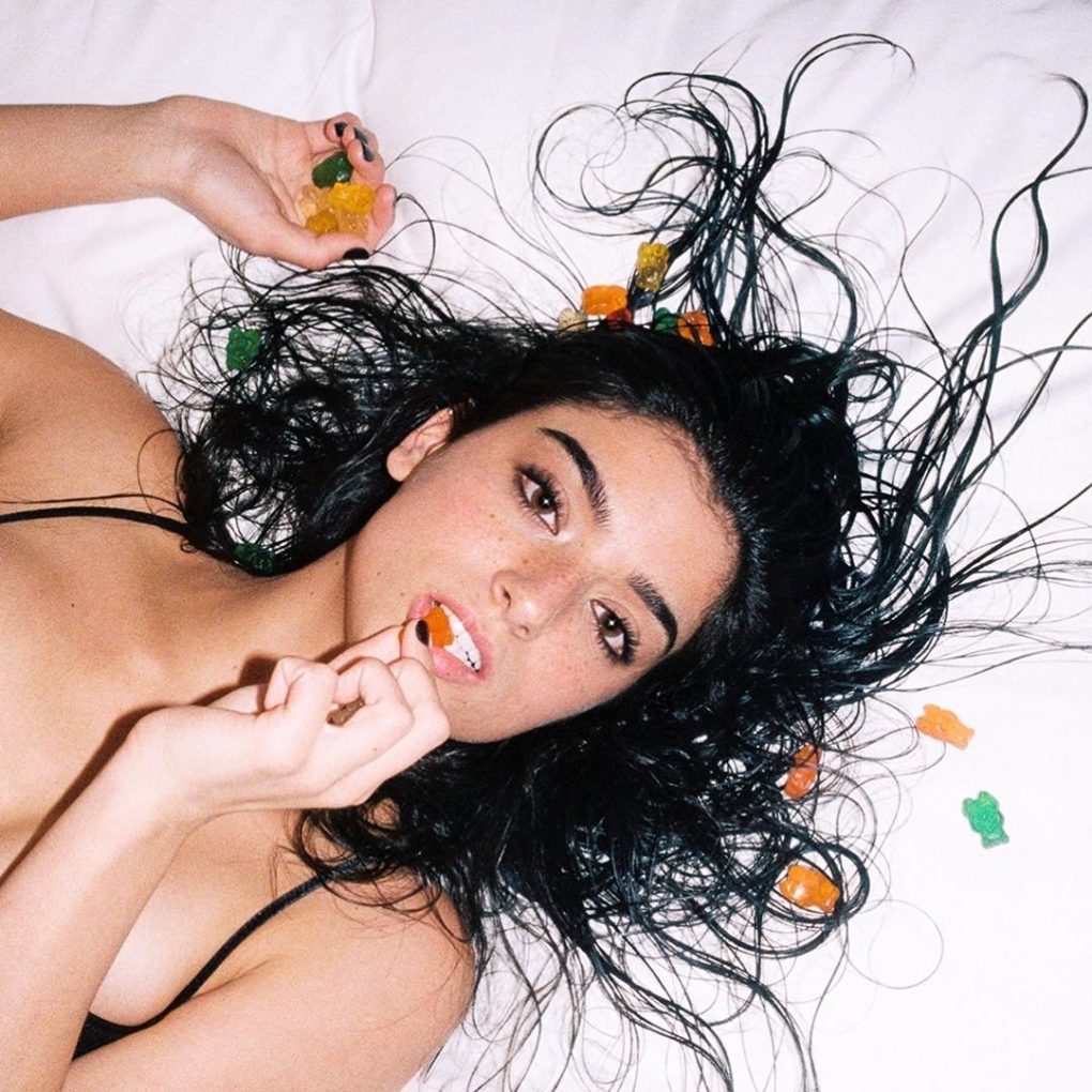 Kare to Watashi to Tenchou no Shinya Kinmu 2