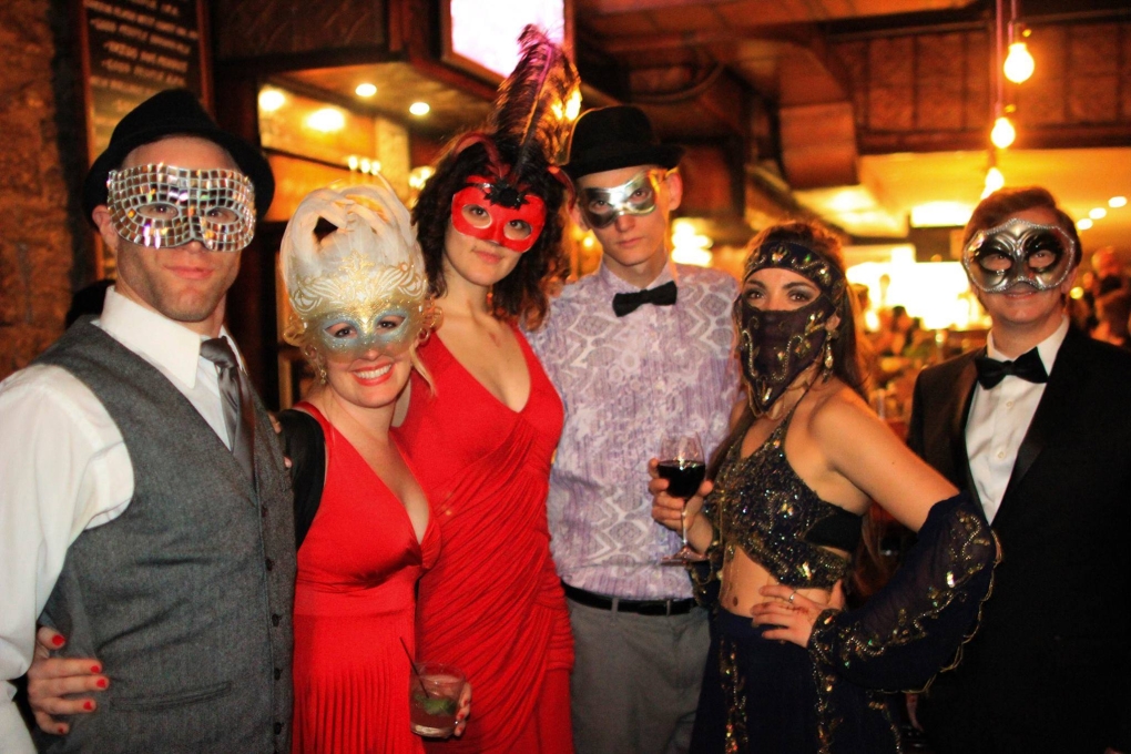 Клуб свингеров две пары