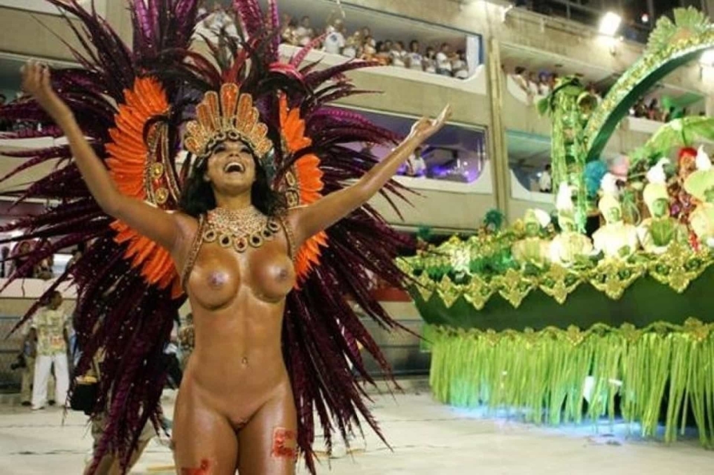 Голые бразильянки Brazilian Carnival 2020
