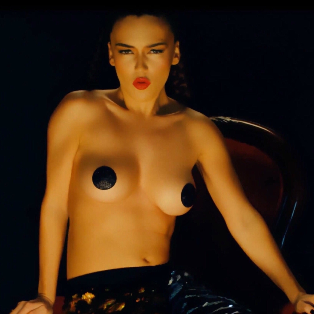 Ольга Серябкина обнаженка