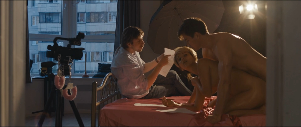 Эротические сцены с Аксеновой