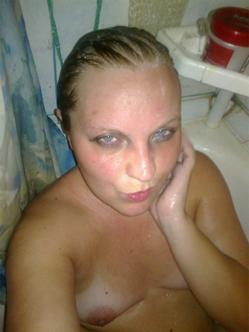 Голые ебля в социальных сетях