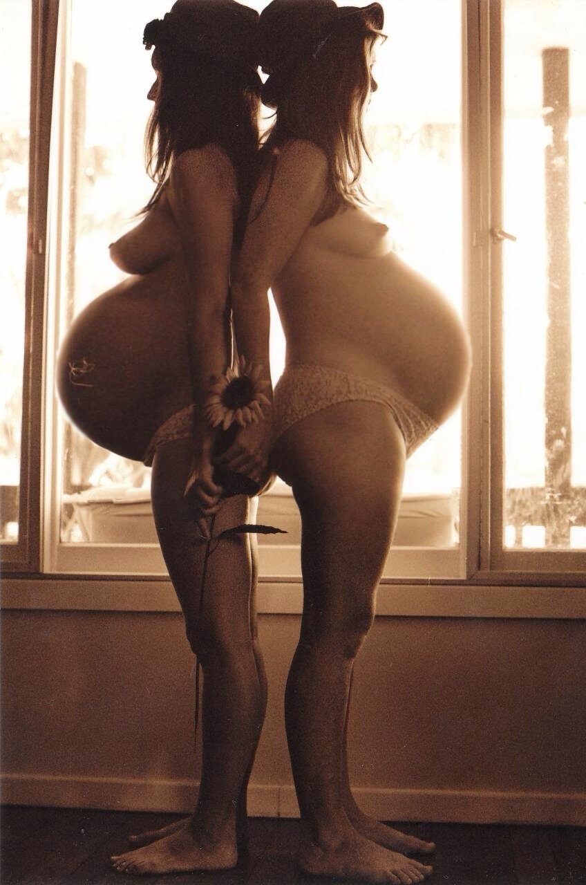 Голые беременные женщины