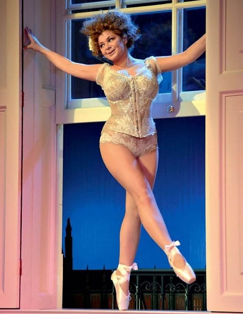 Екатерина Волкова в Нижнем белье в сериале воронины