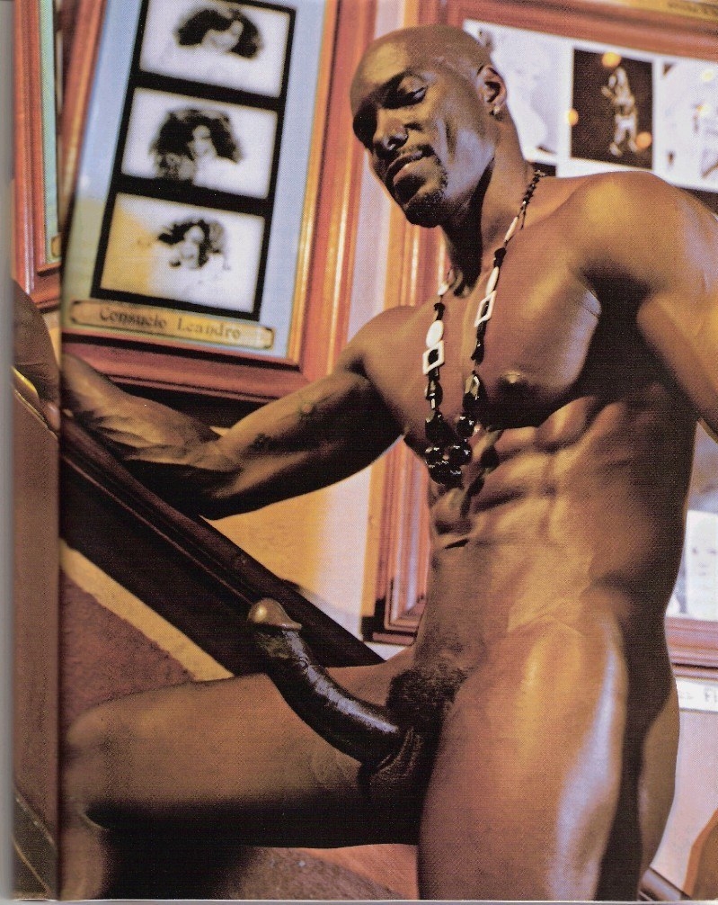 Голые мужики с большим хуем