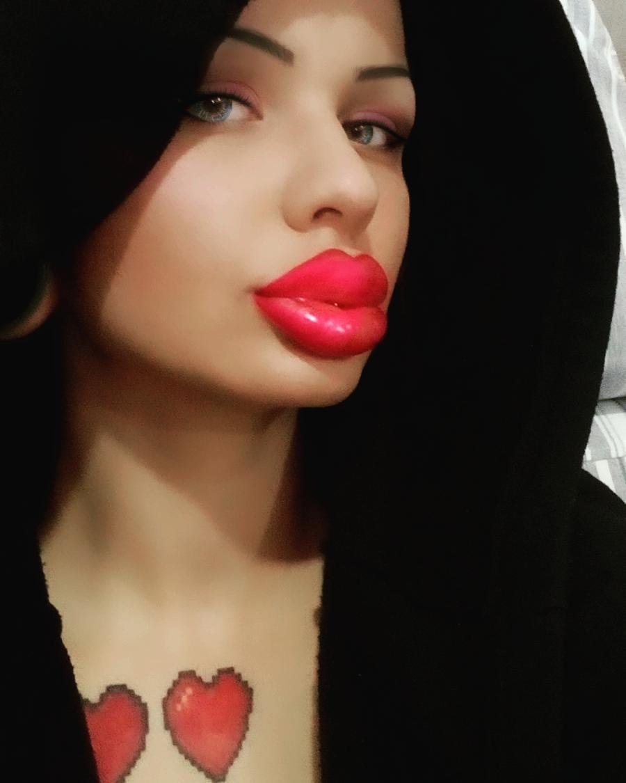 Кристина Рэй Южно Сахалинск