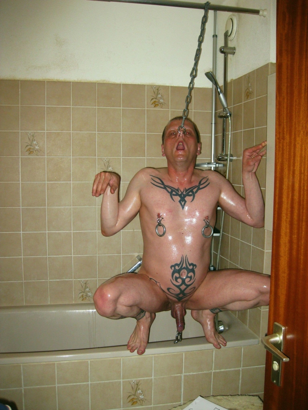 Голые дебилы из социальных сетей