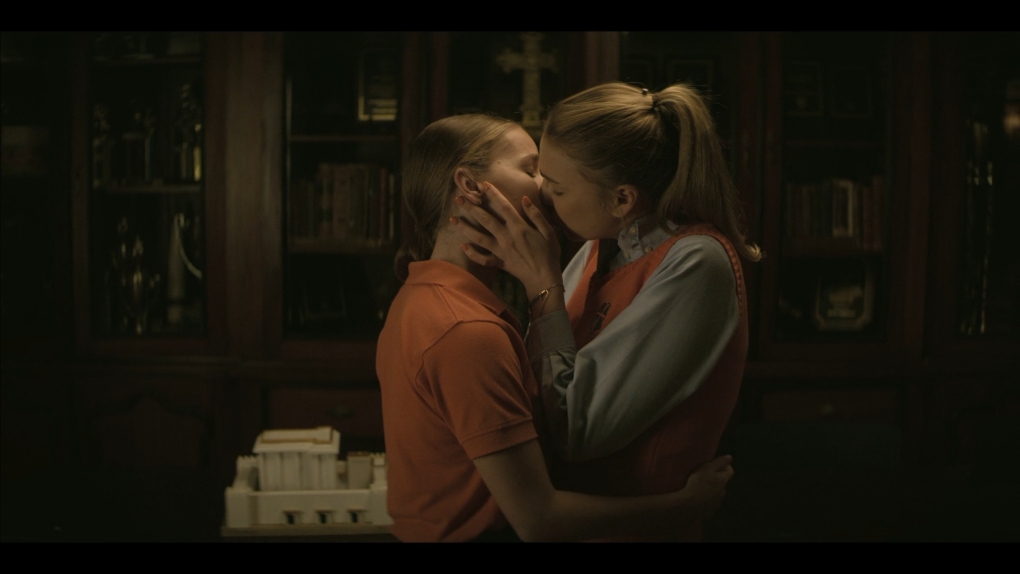 Юные охотницы за головами сериал 2020