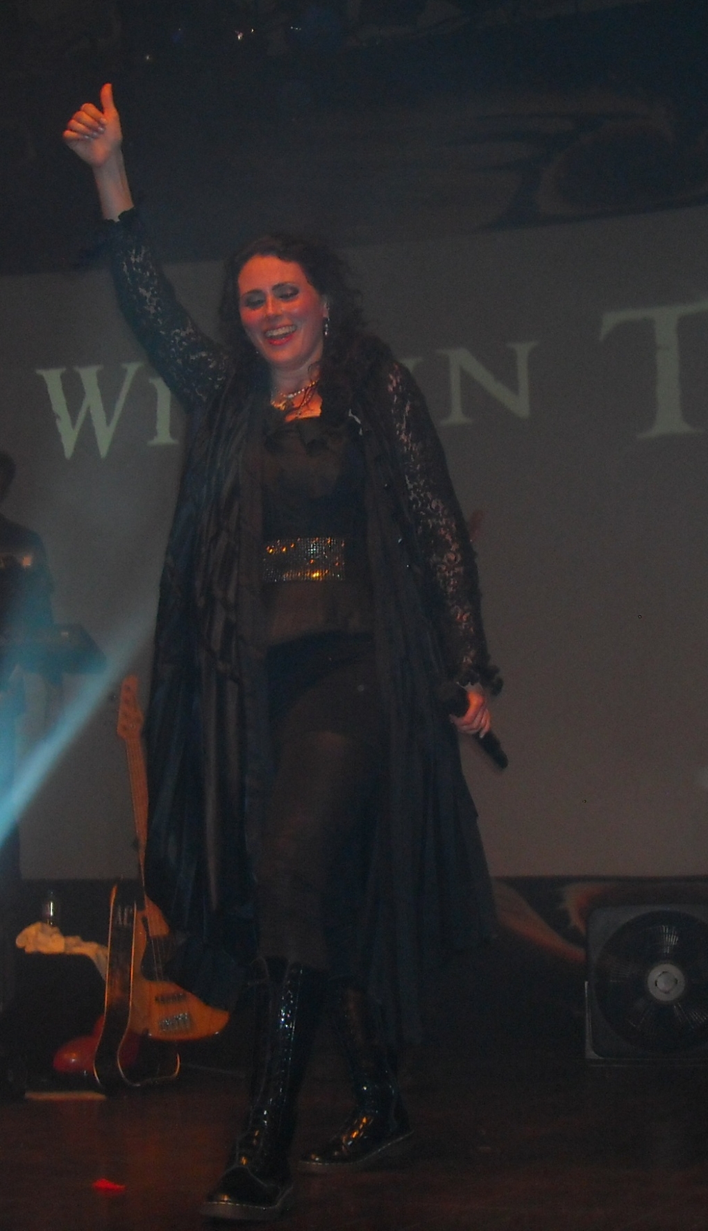 Flora Montgomery Basic Instinct 2