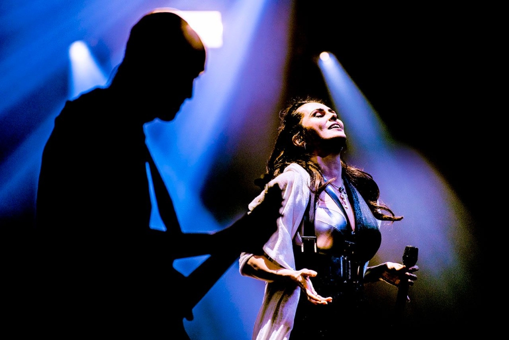 Шарон ден Адель 2021