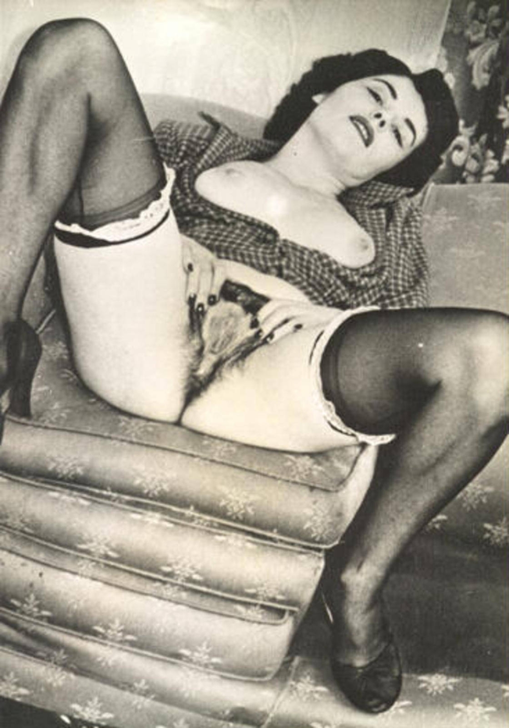 Голые волосатые в чулках Винтаж