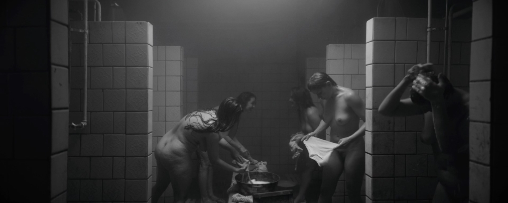 Эротические кадры из фильмов в бане