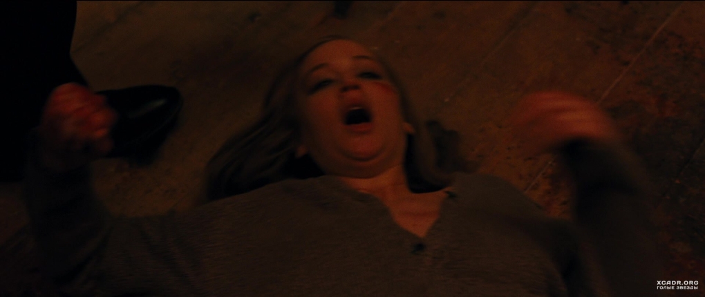 Мария Шукшина в лифчике