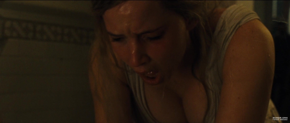 Дженнифер Лоуренс сиськи фильм мама