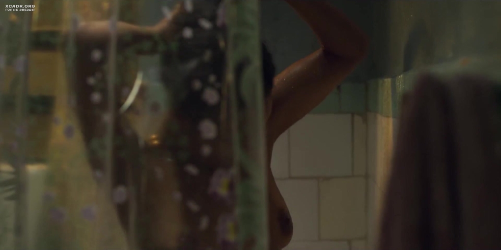 Дженнифер Лоуренс голая в фильме мама