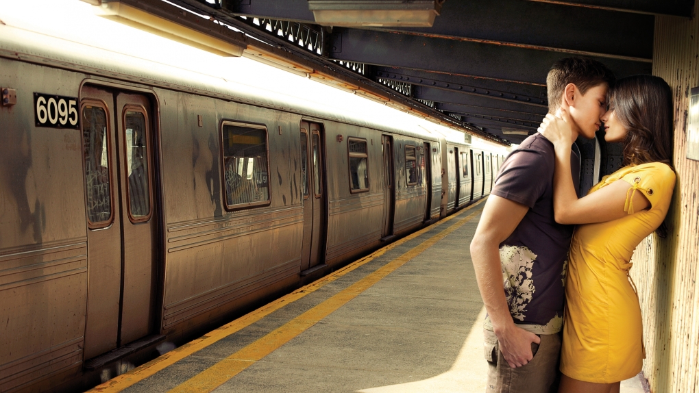 Девушка с рулем