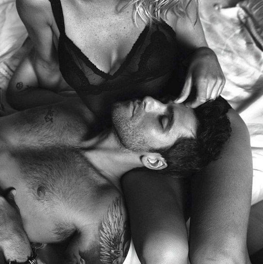 Красивая домашняя порнушка