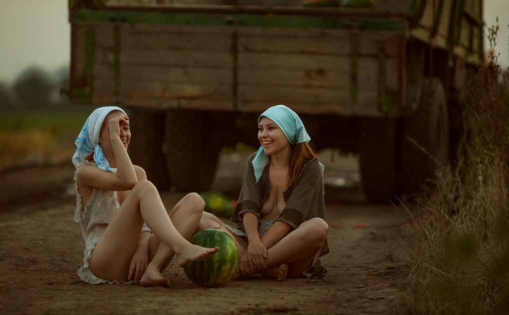 Естественные женщины ню