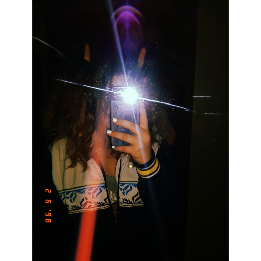 Изменяет мужу домашнее