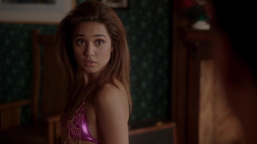 Саммер Бишил Волшебники голая