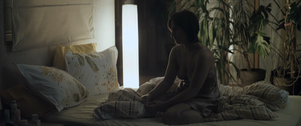 Ауг Юлия интимные места 2013