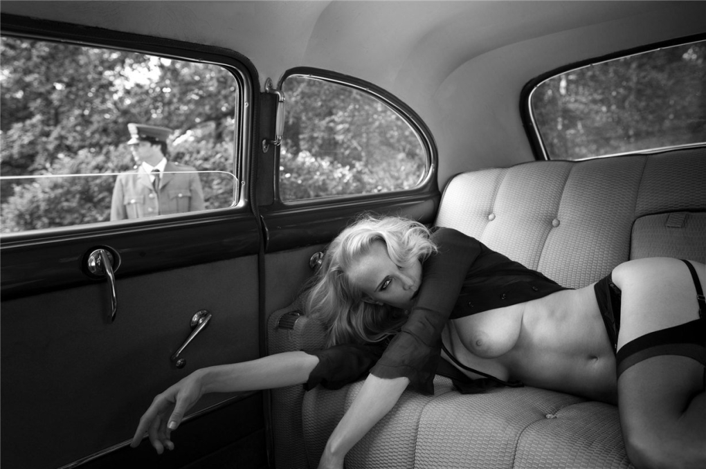 Куннилингус в автомобиле