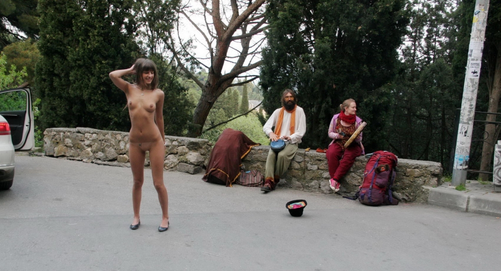 Голые женщины без комплексов