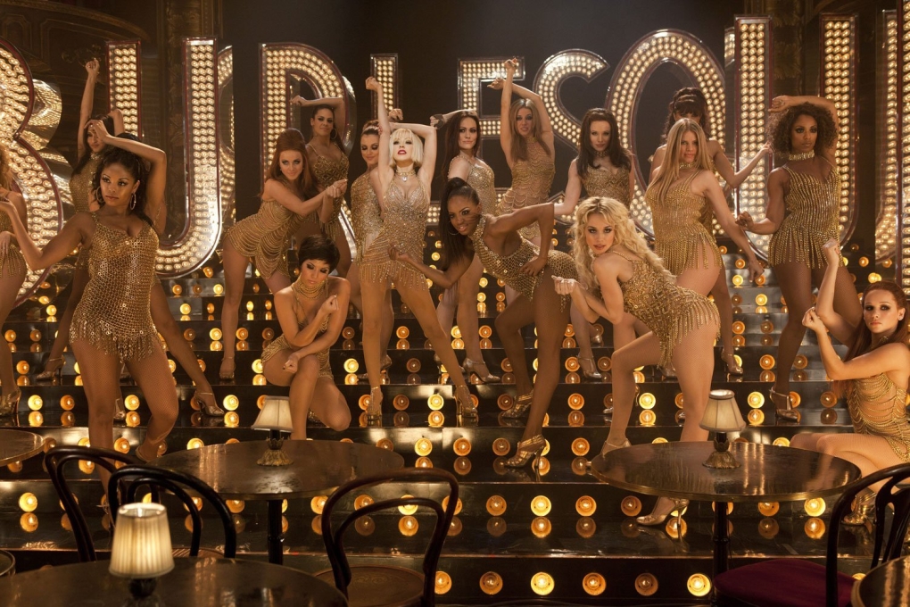 Голые танцовщицы канкана