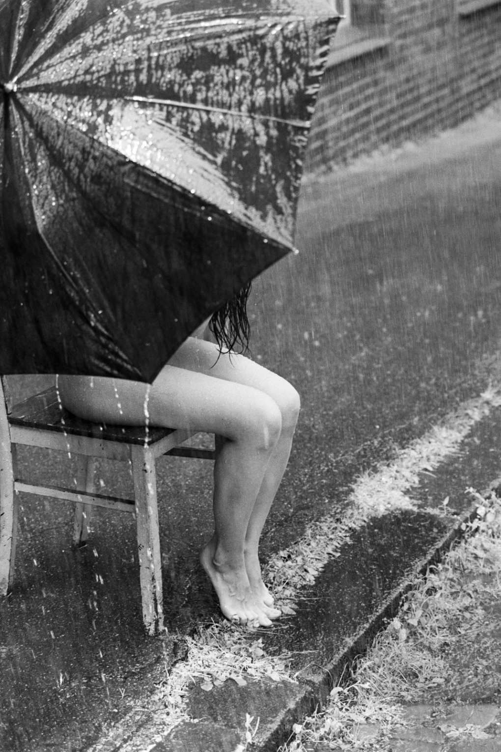 Ночные купания нагишом