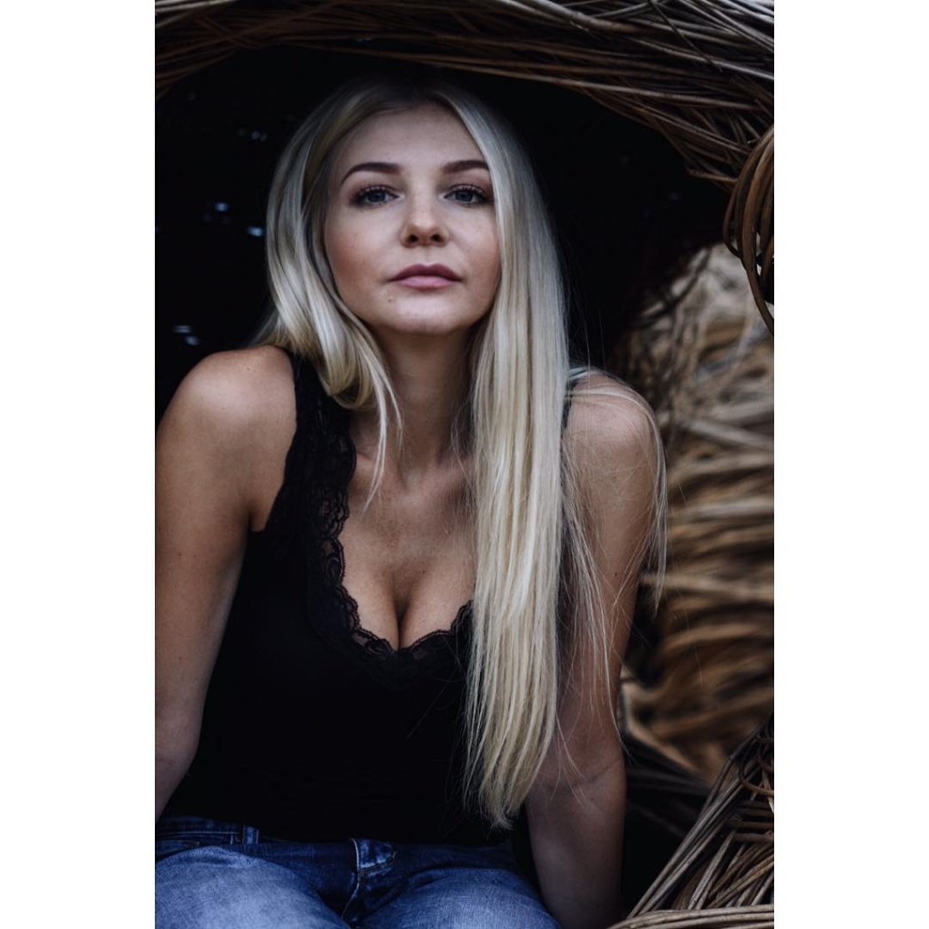 Ксения непотребная голая